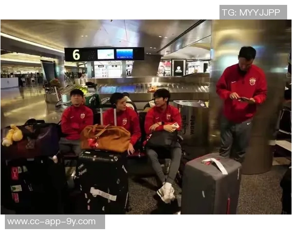 海港队多哈冬训接近尾声新闻官分享精彩训练瞬间图集