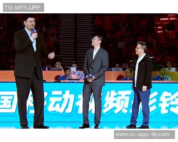 本戈登回忆初见姚明时的震撼感受竟认为他体内有外星人操控着他